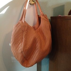 Peachy handbag